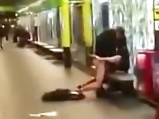 Sexo en el Metro de Barcelona