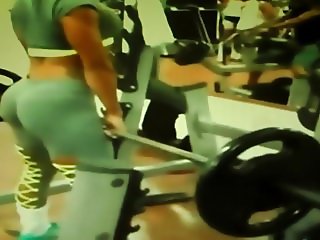 ass hunting at the gym 7