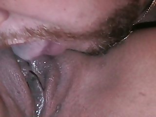Sucking Latina MILF Pussy &amp; Streaming Cum Shot