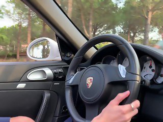 'Je Baise ma Demi-sÃ…Â“ur dans une Porsche ÃƒÂ  St-Tropez et J'ÃƒÂ©jacule sur Son Cul !'